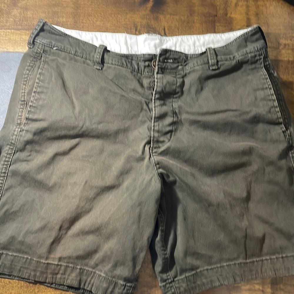 Abercrombie & Fitch Dark Green Shorts - 36